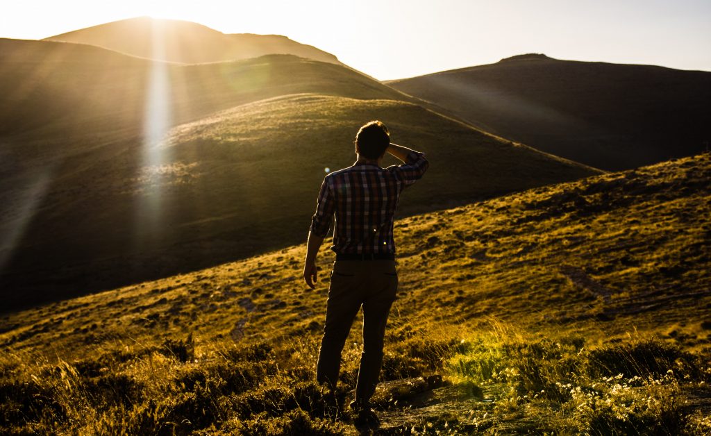 Man looking horizon